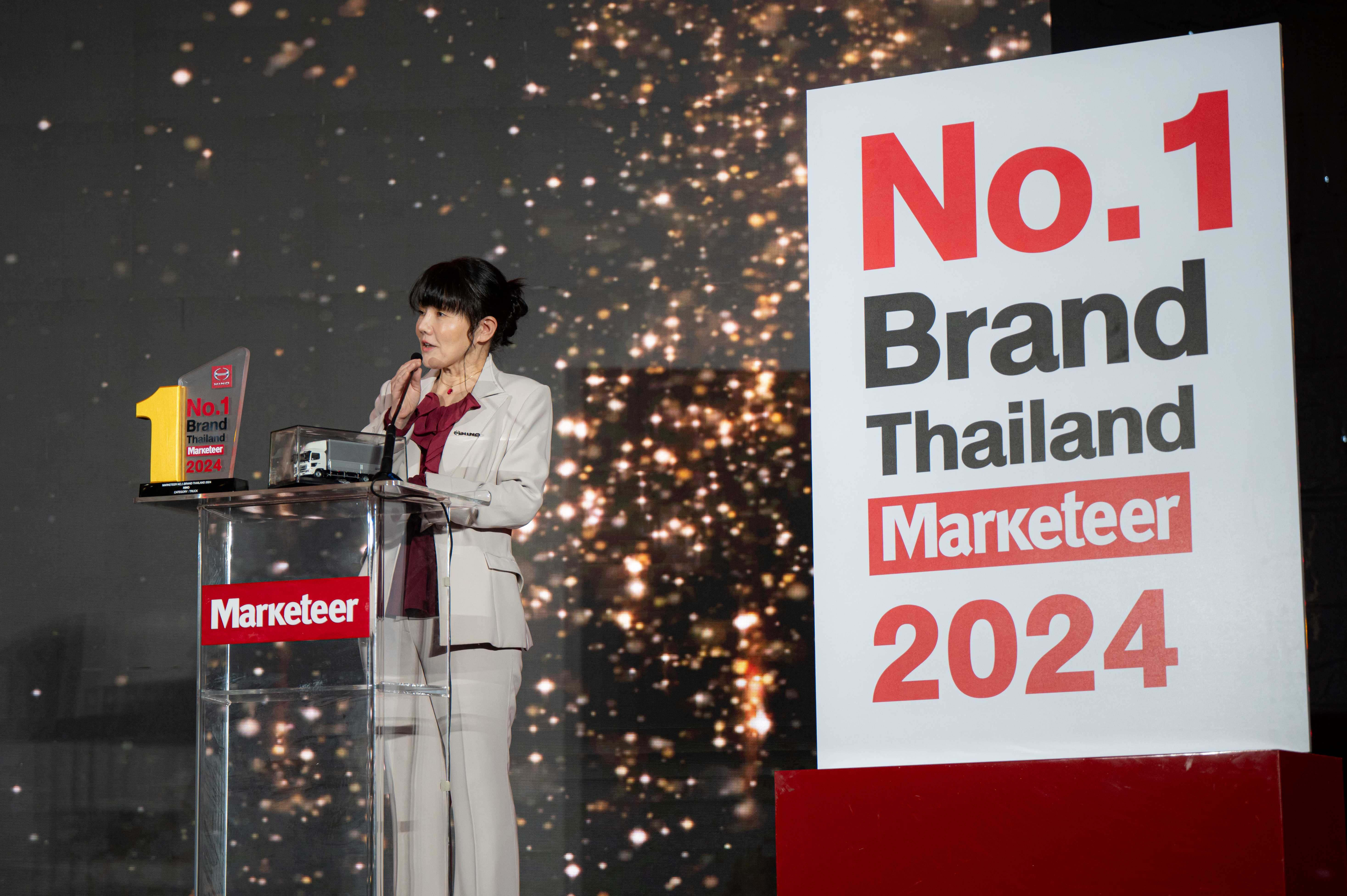 https://www.hinothailand.com/_content_images/news/gallery/FB733CB6-0152-E994-EE2A-83B540E0C949.jpg